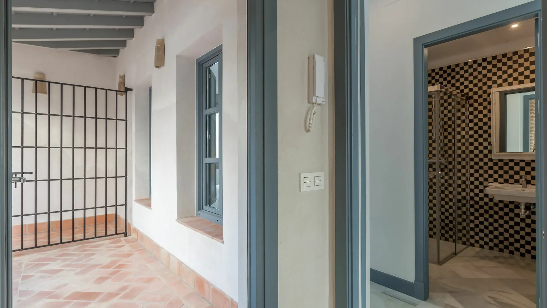 Apartamentos Tintes12 Seville