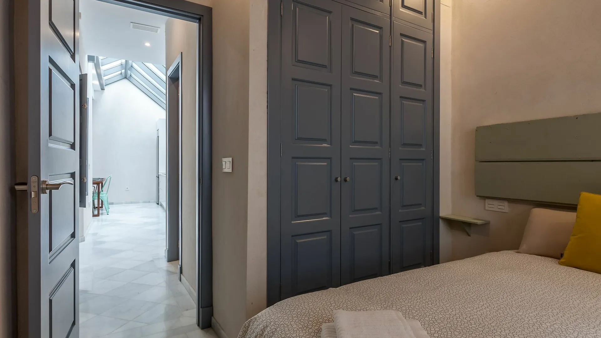 Apartamentos Tintes12 Seville